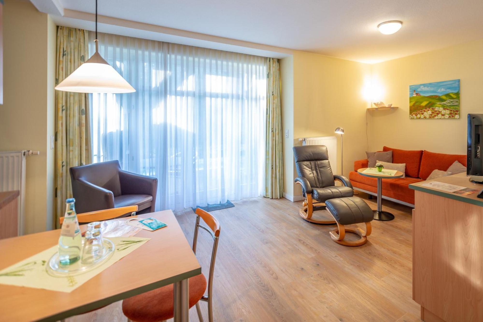Am Weststrand Apartmenthaus Waldeck คูล็องสบอร์น ภายนอก รูปภาพ