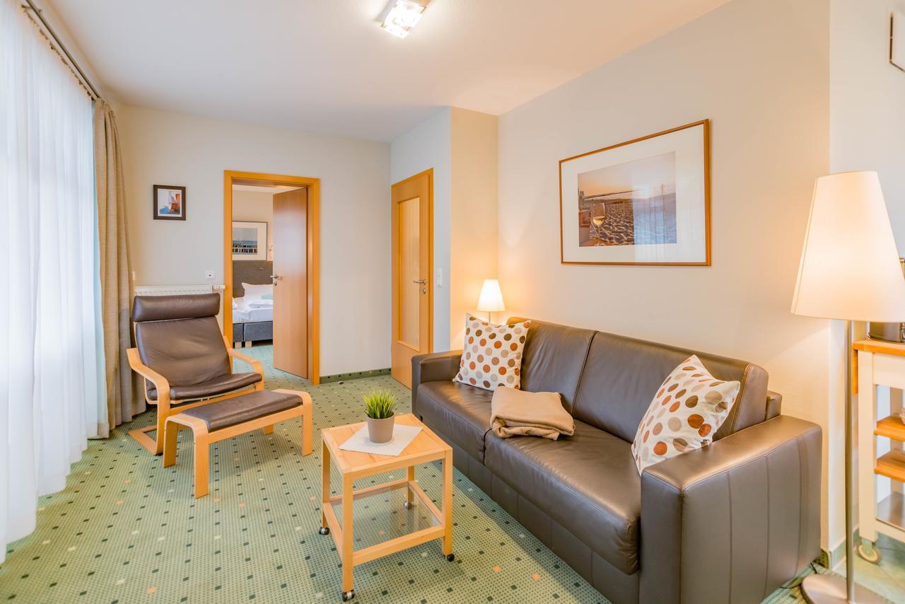 Am Weststrand Apartmenthaus Waldeck คูล็องสบอร์น ภายนอก รูปภาพ