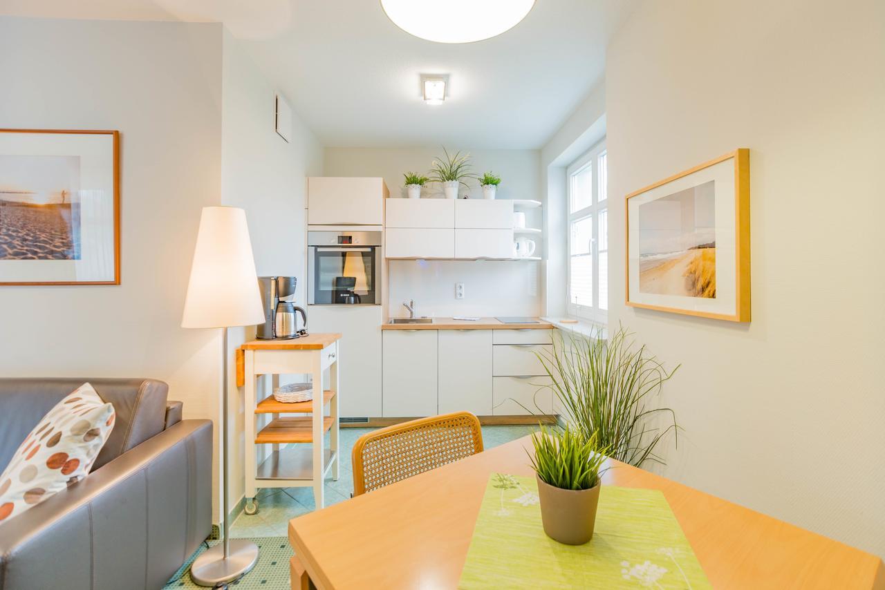 Am Weststrand Apartmenthaus Waldeck คูล็องสบอร์น ภายนอก รูปภาพ