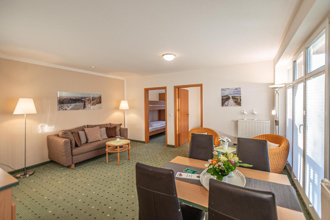 Am Weststrand Apartmenthaus Waldeck คูล็องสบอร์น ภายนอก รูปภาพ